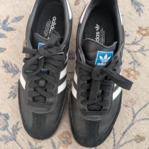 Adidas Black and White Gazelle Sneakers Classic Design
